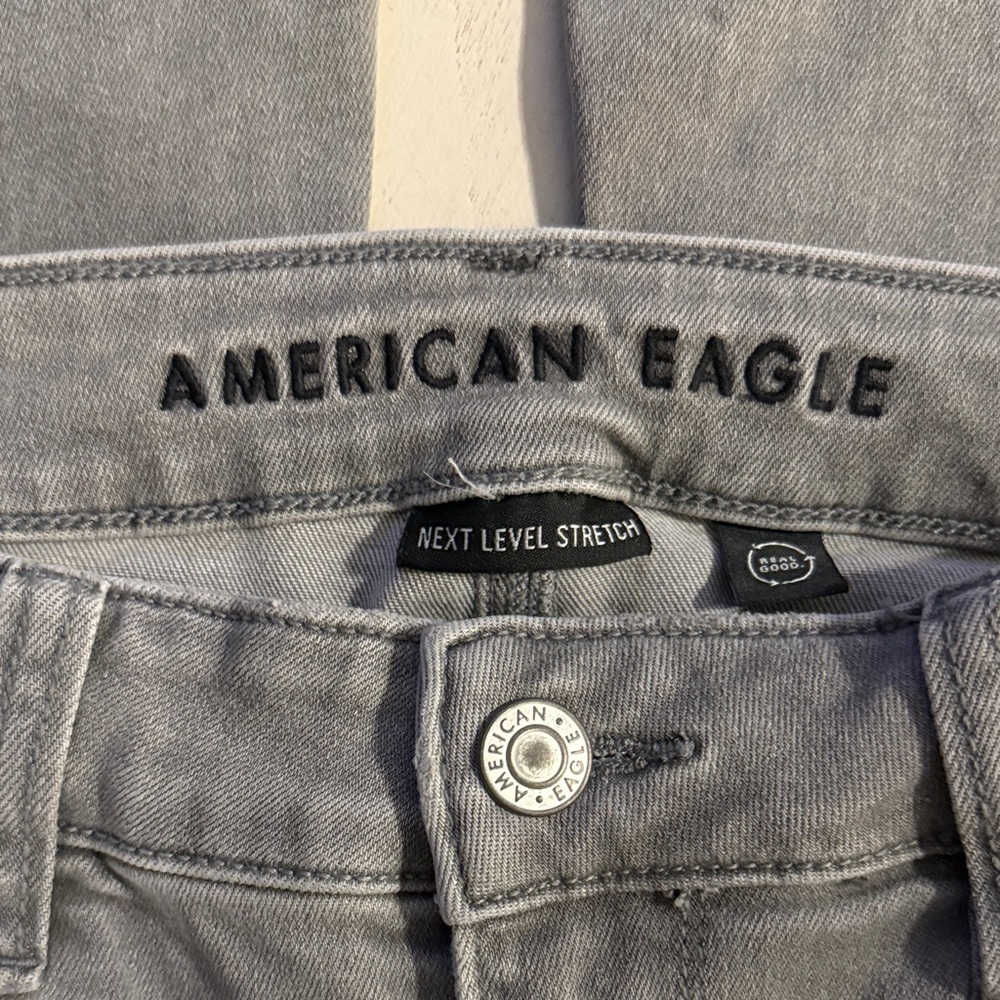 American Eagle Outfitters Women's Light Gray Next Level Stretch Flare Jeans 8S - Picture 2 of 11